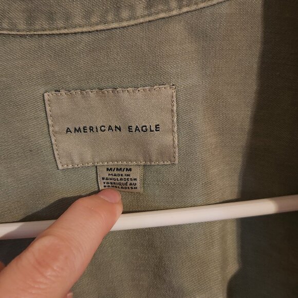 American Eagle button down - Picture 2 of 3